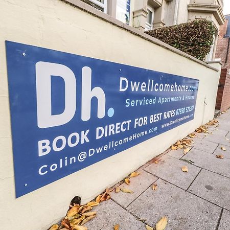 Dwellcome Home Ltd 2 Bedroom King & Double Central Apartment, Free Allocated Barrier Secured Parking Space At Rear Entrance & Fast Wifi, Ideal For Long Term Contractor, Corporate, Etc Stays, Regular Housekeeping Option - See Our Site For Assurance Aberdeen Exterior foto